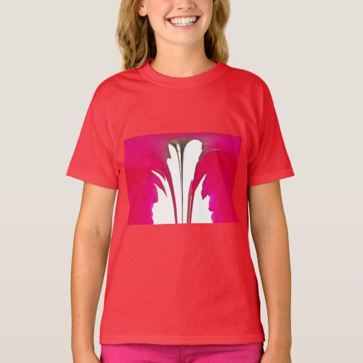 Verbazingwekkende rode roos onder de witte hemel.p t-shirt (Voorkant)
