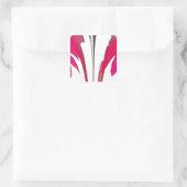 Verbazingwekkende rode roos onder de witte hemel.p vierkante sticker (Tas)