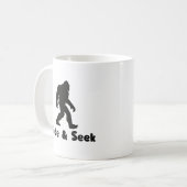 Verberg en zoek Bigfoot Sasquatch Koffiemok (Voorkant links)