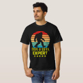 Verberg en zoek expert Bigfoot Grappig T-shirt (Voorkant volledig)