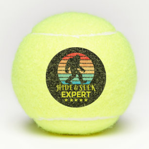 Verberg en zoek expert Bigfoot Grappig Tennisballen