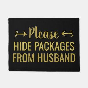 Verberg pakketten van Husband Gold Black Funny Deurmat