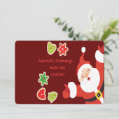Verberg uw Cookies Santa's Coming Christmas Invite Kaart (Staand voorkant)