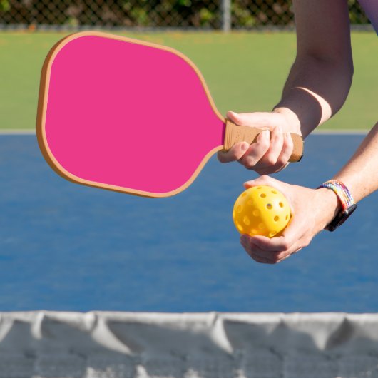 Verbeter uw ontwerp met roze achtergrond pickleball paddle (Insitu)