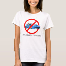 verbied aanval auto's t-shirt
