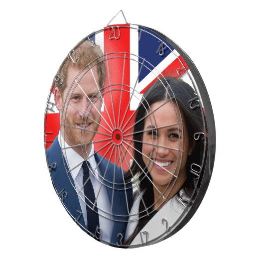 Verbijsterend! Prince Harry en Meghan Markle Dartbord (Voorkant Rechts)