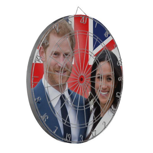 Verbijsterend! Prince Harry en Meghan Markle Dartbord (Voorkant Links)