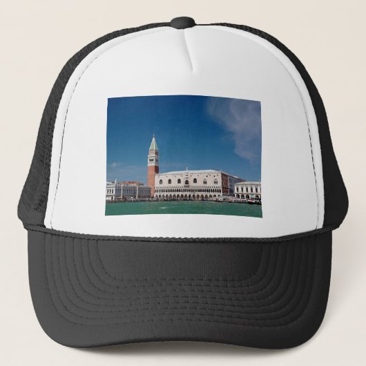 Verbijsterend! St Mark's Square Venice Trucker Pet (Voorkant)