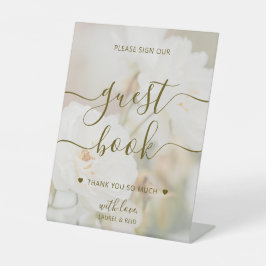 Verbleekte Witte Rozen Romantisch Teken Ons Gastbo Reclamebord Met Voetstuk