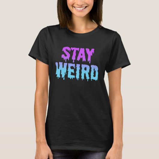 Verblijf de vreemde Gothic Aesthetische pasta Goth T-shirt (Voorkant)