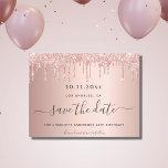 Verblijfsdag roos goud glitter behalve datum aankondigingskaart<br><div class="desc">Een meisje en trendy sparen de kaart van de Datum voor een 40e (of om het even welke leeftijd) verjaardagspartij. Een feminine roze, roos goudnevel met een metalen achtergrond versierd met faux roos goudglitterdruppels. Pas een datum en een naam/leeftijd aan en voeg deze toe 40 jaar. Donkere roos gouden kleurletters....</div>