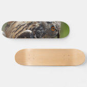 Verbluffend Eagle Owl met Oranje ogen Skateboard (Horizontaal)