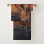 Verbluffend landschap in de rode hemel bad handdoek (Insitu)