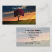 Verbluffend landschap met een rode boom op zonsond visitekaartje (Voorkant / Achterkant)