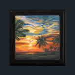 Verbluffend tropisch zonsonderstel cadeaudoosje<br><div class="desc">"Stunning Tropical Sunset II" door Carolee Vitaletti. Met een zonsondergang tegen bomen en water op het strand.</div>