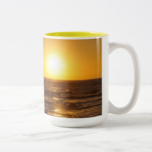 Verbluffende Aloha Sunrise Mok: 17 oz groot. Tweekleurige Koffiemok