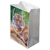 Verbluffende foto van tijger medium cadeauzakje (Achterkant Gekanteld)