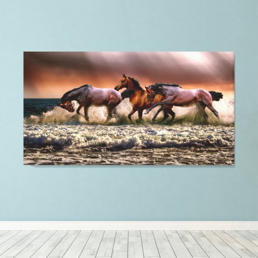 Verbluffende hengsten spelen in de oceaan golven canvas afdruk (Insitu (Houten vloer))