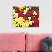 Verbluffende Red Gold Autumn Chrysanthemum Flowers Canvas Afdruk (Insitu (Woonkamer))