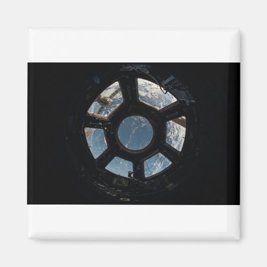 Verbluffende ruimte 28 magneet (Voorkant)