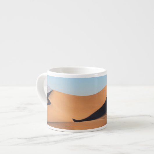 Verbluffende schaduwen van de woestijn espresso kop (Links)