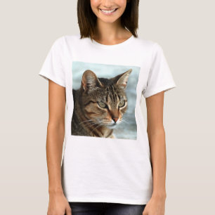 Verbluffende tabby Cat Close Artistic Portrait T-shirt