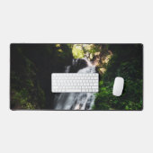 Verbluffende waterval Šum in het magische bos Bureaumat (Keyboard & Muis)
