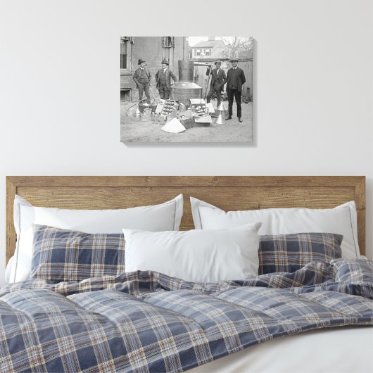 Verbod Agenten met Moonshine Still, 1922 Canvas Afdruk (Insitu (Slaapkamer))