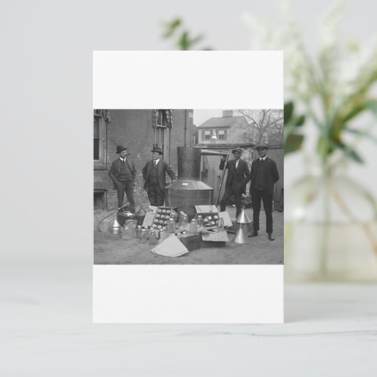 Verbod op moonshine nog steeds 1922 save the date (Staand voorkant)