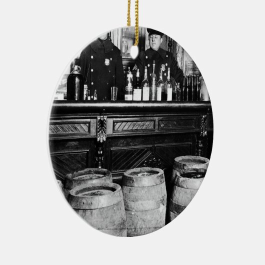 Verbod - Speakeasy Police Raid Bootlegger - M Keramisch Ornament (Rechts)