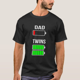 Verbonden pap Lage batterij Twins Full Charge grap T-shirt