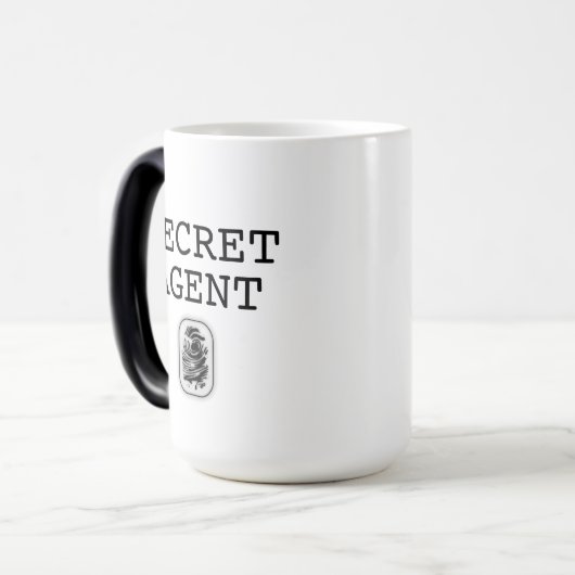 Verborgen bericht van geheim agent magische mok (Voorkant links)