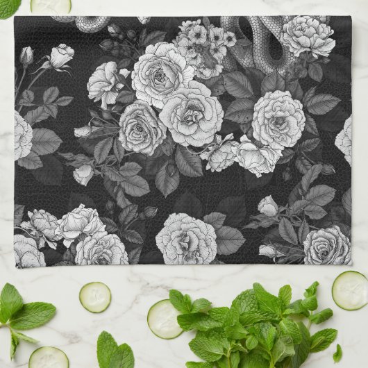 Verborgen in de rozen 3 theedoek (Gevouwen)