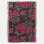 Verborgen in de rozen deken (Voorkant Verticaal)