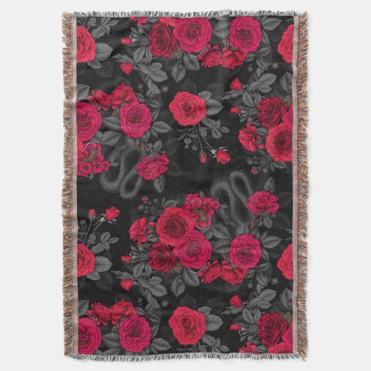 Verborgen in de rozen deken (Voorkant Verticaal)