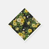 Verborgen in de rozen, geel en groen servet (Hoek)