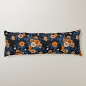 Verborgen in de rozen, oranje en blauw lichaamskussen (Achterkant)