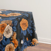 Verborgen in de rozen, oranje en blauw tafelkleed (Voorbeeld)