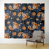 Verborgen in de rozen, oranje en blauw wandkleed (In Situ (horizontaal))