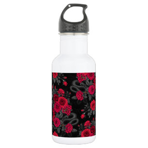 Verborgen in de rozen waterfles