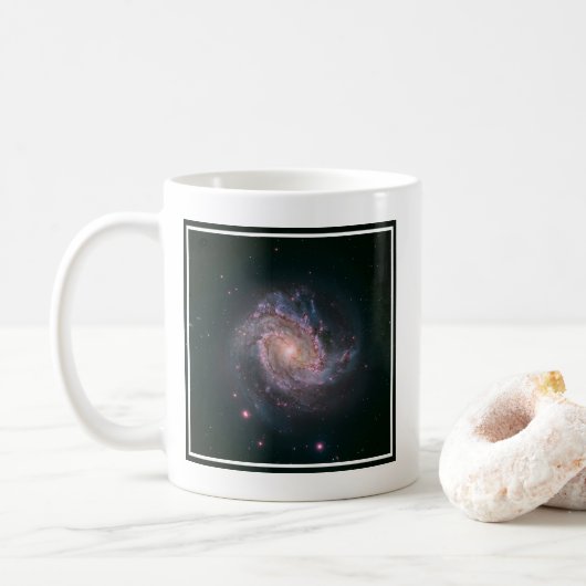 Verborgen spiraal Galaxy Messier 83. 2 Koffiemok (Met donut)