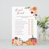 Verbrandde oranje pompoen zei dat ze Kaart zei (Staand voorkant)