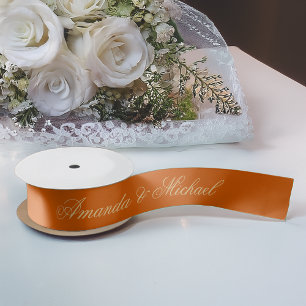 Verbrande oranje trouw elegante kalligrafie script satijnen lint