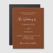 Verbrandend oranje roestscript luxe bruiloft magnetische uitnodiging (Voorkant / Achterkant)