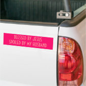 VERBROKEN DOOR JESUSSPOILD DOOR MIJN HUSBAND BUMPERSTICKER (Op Truck)