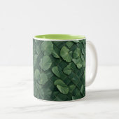 Verdant Rhythm: Tropical Leaf Grid Tweekleurige Koffiemok (Voorkant rechts)