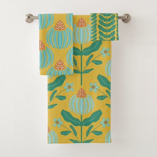 Verdant Whimsy Yellow Bad Handdoek (Insitu)