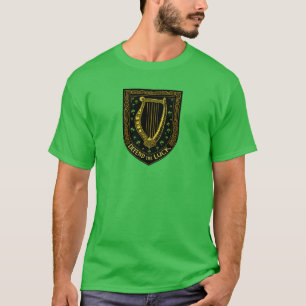 Verdedig het Luck Irish Harp Shield-ontwerp T-shirt