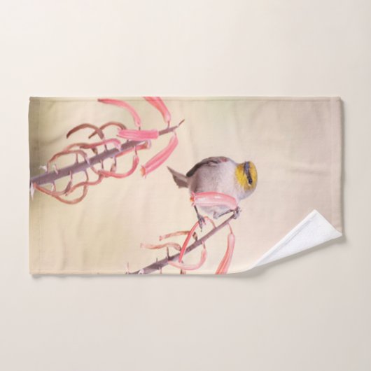 Verdin doorgesneden op de penstomen bad handdoek (Handdoek)