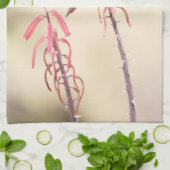 Verdin op penstemon theedoek (Gevouwen)